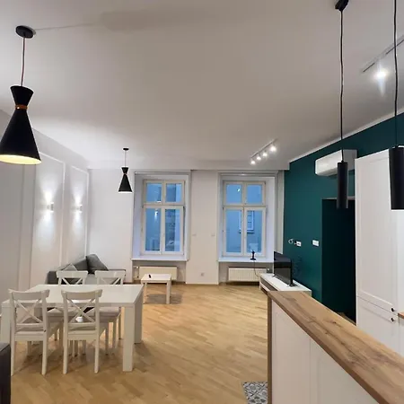 P&J Apartments Florianska Krakow Exterior photo